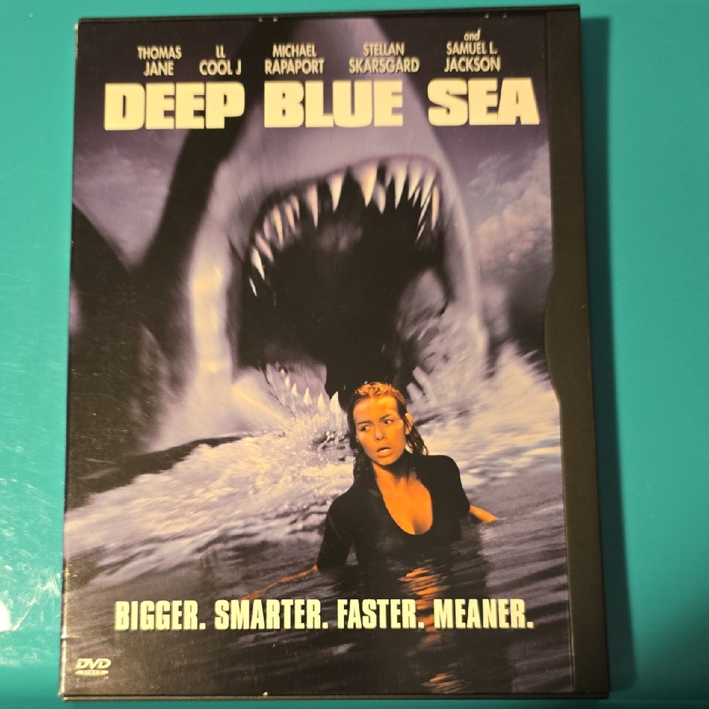 Deep Blue Sea- Movie DVD